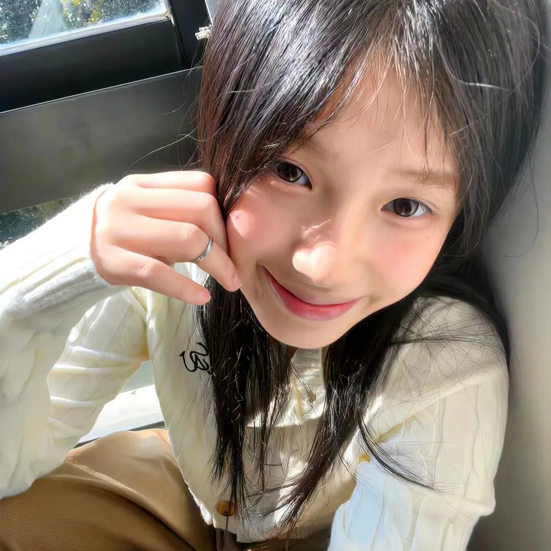 蕾哈娜内衣秀